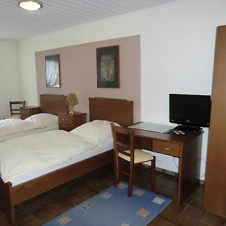Hotel Restaurant Artemis *